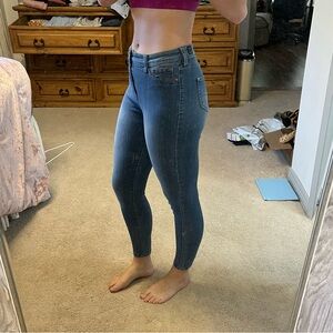 C Pink comfy skinny jeans